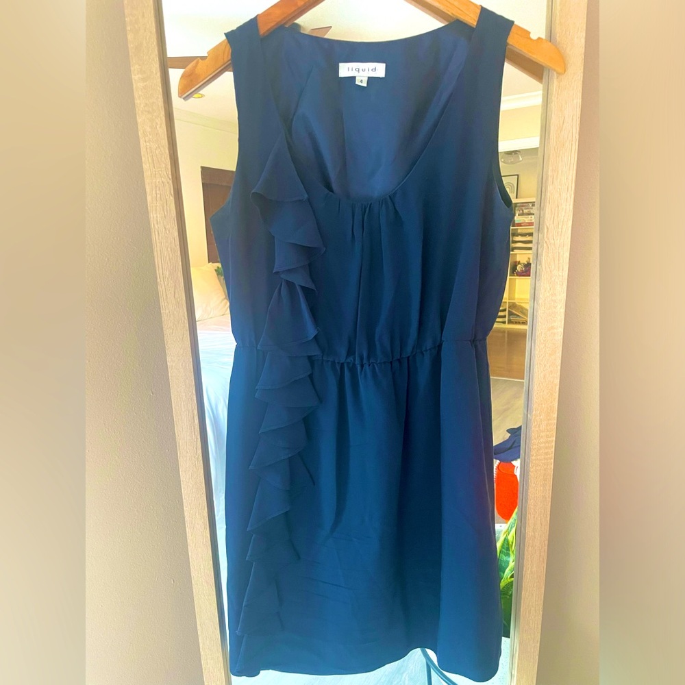 Liquid. Size 4. Women’s mini dress. Navy blue.